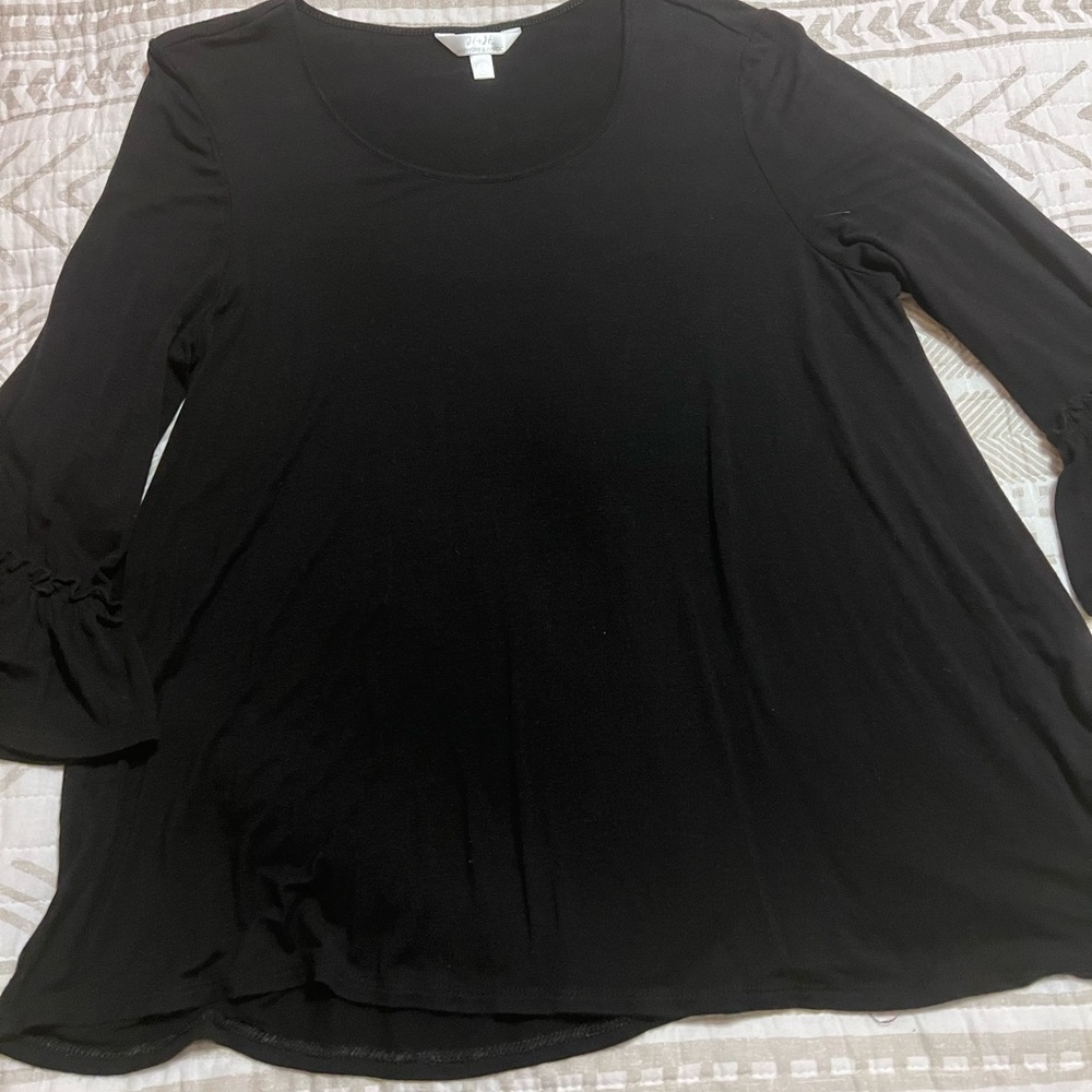 Awesome Blouse!♥️